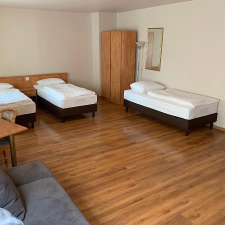 Hotel Am Kurfuerstenplatz - Messe فرانكفورت المظهر الخارجي الصورة