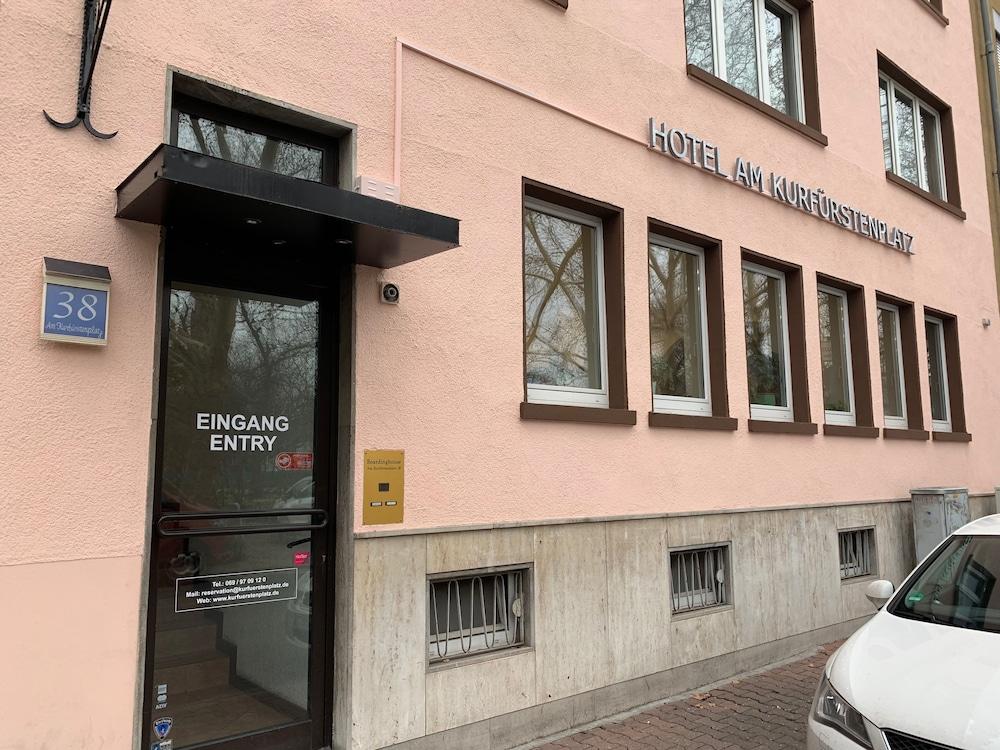 Hotel Am Kurfuerstenplatz - Messe فرانكفورت المظهر الخارجي الصورة